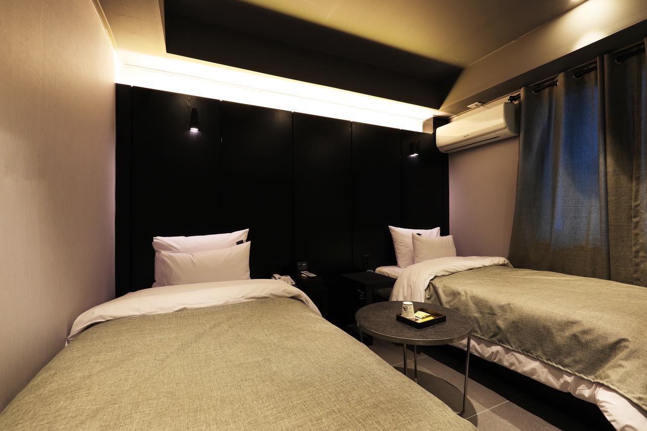 Khách sạn Rainbow Yongsan 3*