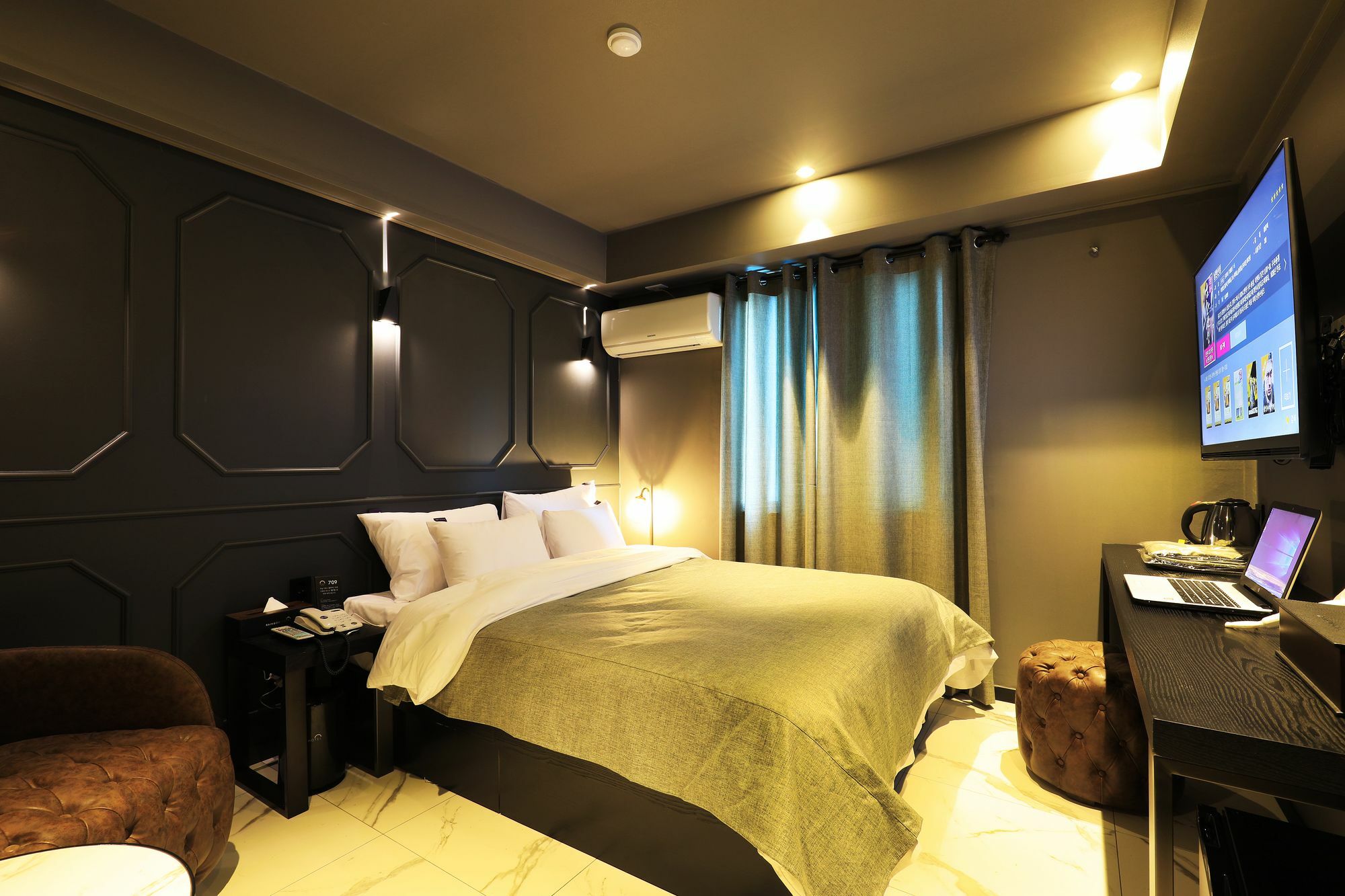 Khách sạn Rainbow Yongsan 3*